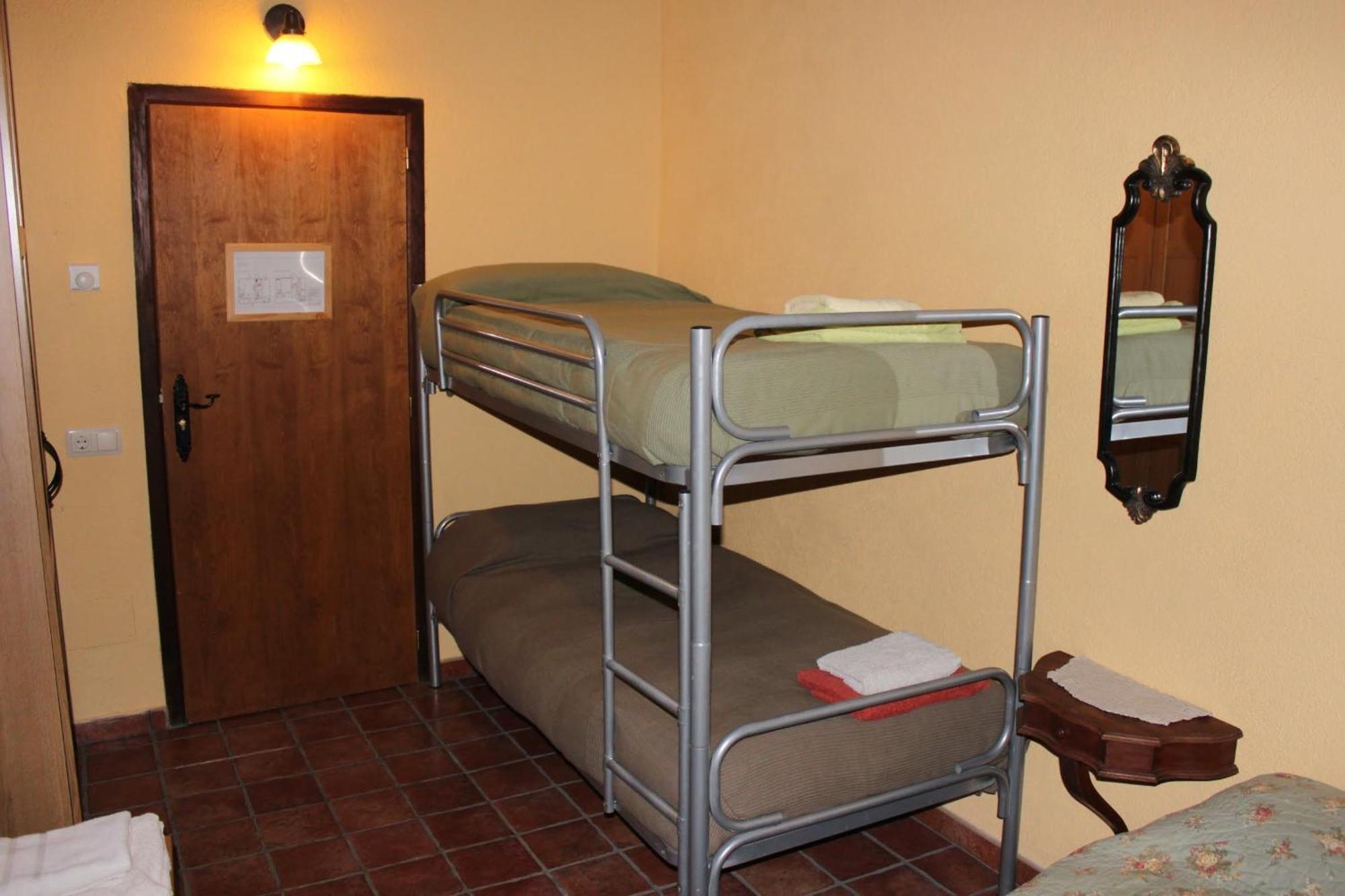 Bed And Breakfast Casanova De Sant Miquel Aiguafreda ภายนอก รูปภาพ
