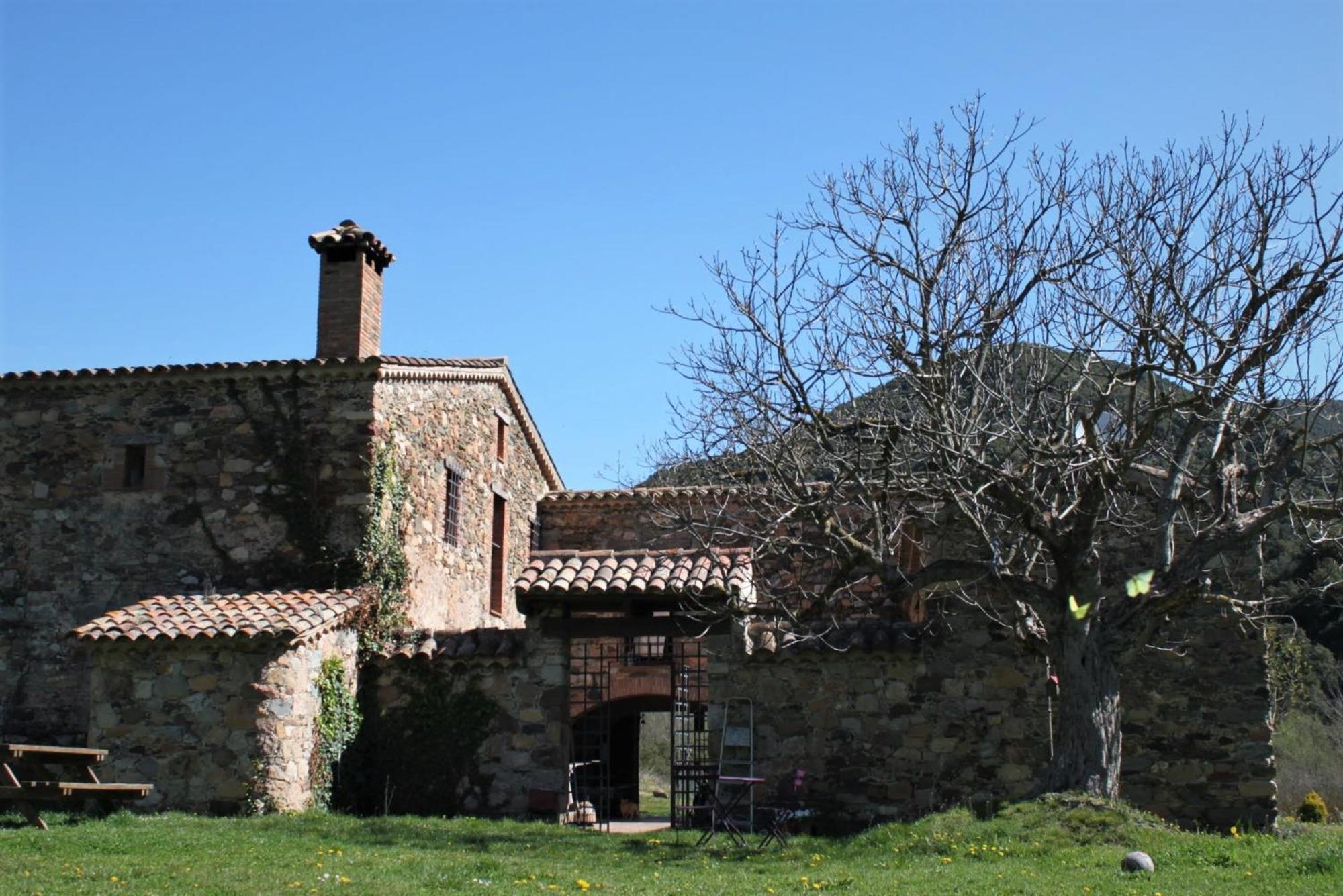 Bed And Breakfast Casanova De Sant Miquel Aiguafreda ภายนอก รูปภาพ